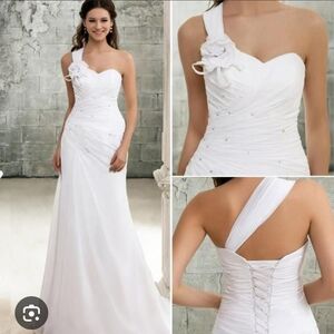 Elegant White One-Shoulder Dress